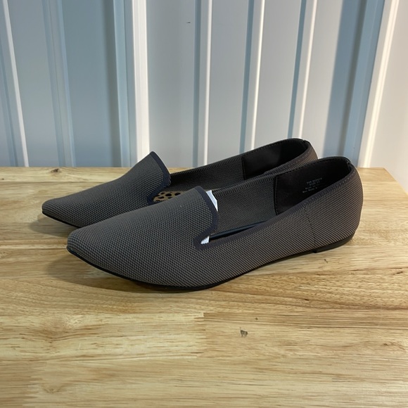 Journee Collection Womens Shoes Size 12 Vickie Grey - Picture 2 of 6